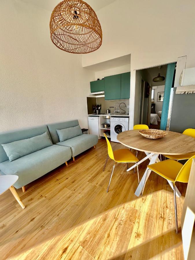 Superbe T2 Avec Terrasse Et Vue Su Mer Quartier Des Quilles A แซ็ต ภายนอก รูปภาพ