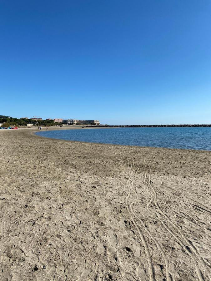 Superbe T2 Avec Terrasse Et Vue Su Mer Quartier Des Quilles A แซ็ต ภายนอก รูปภาพ